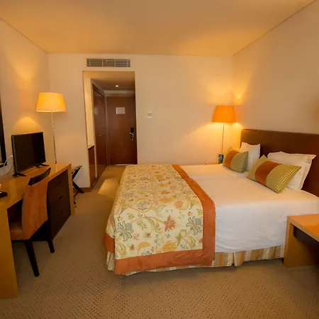 Azoris Royal Garden - Leisure & Conference Hotell 4*