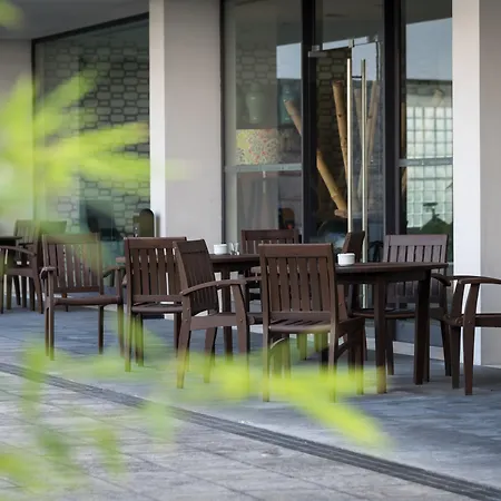 Hotel Azoris Royal Garden - Leisure & Conference