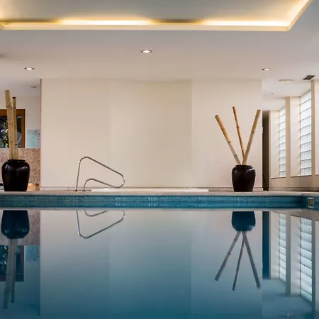 Отель Azoris Royal Garden - Leisure & Conference 4*