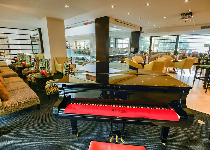 Hotel Azoris Royal Garden - Leisure & Conference 4*