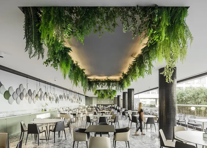 Azoris Royal Garden – Leisure&conference Hotel